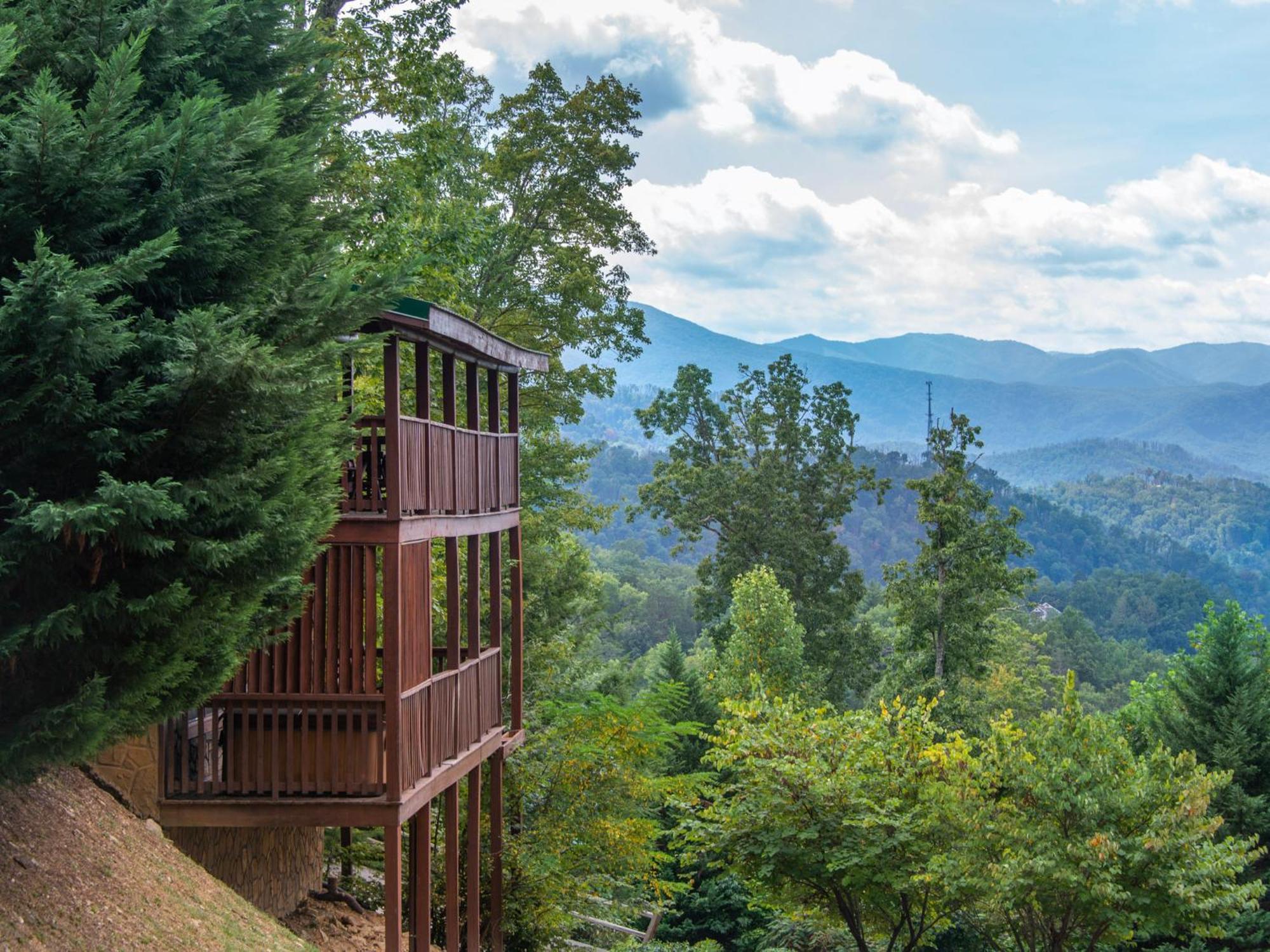 Komfy Kozy, 3 Bedrooms, Sleeps 10, Views, Game Room, Pool Access, WiFi Gatlinburg Zewnętrze zdjęcie
