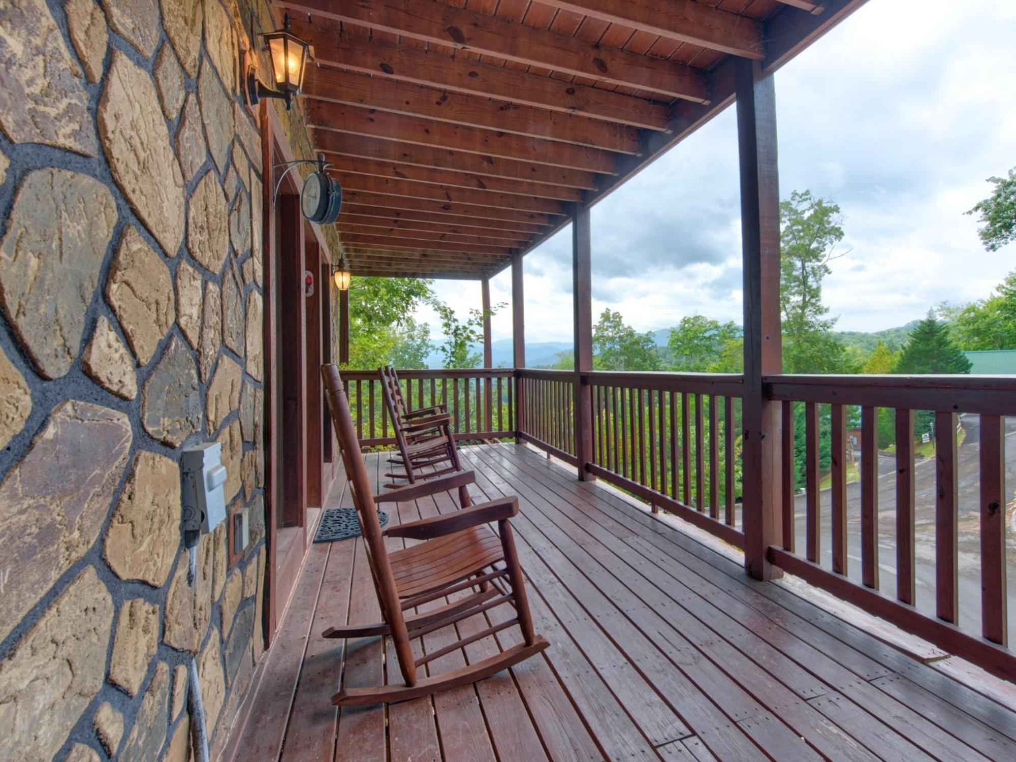 Komfy Kozy, 3 Bedrooms, Sleeps 10, Views, Game Room, Pool Access, WiFi Gatlinburg Zewnętrze zdjęcie