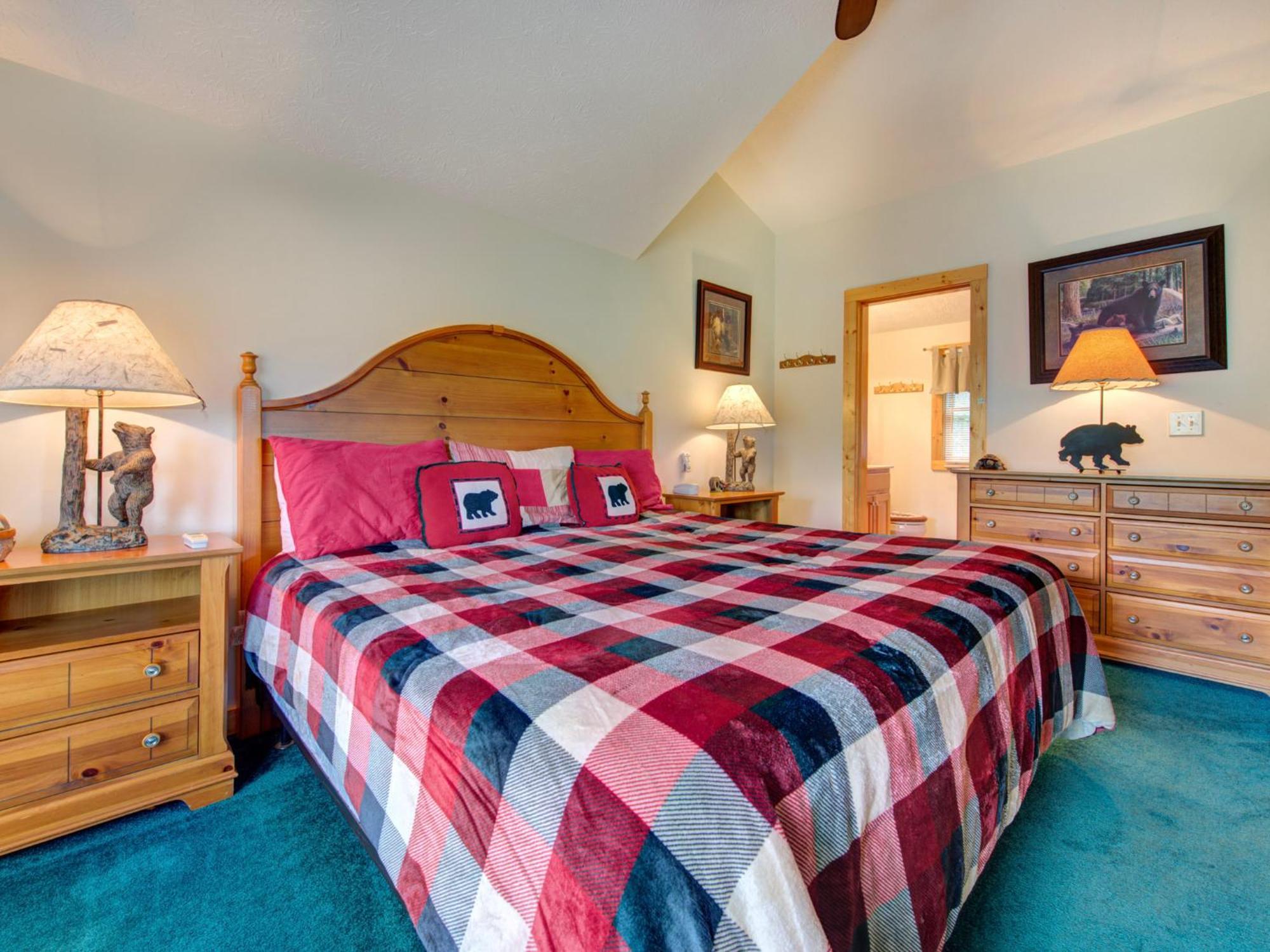 Komfy Kozy, 3 Bedrooms, Sleeps 10, Views, Game Room, Pool Access, WiFi Gatlinburg Zewnętrze zdjęcie